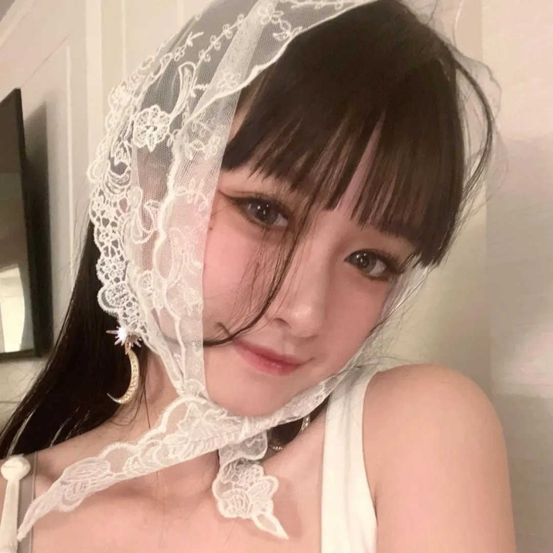 属鼠的夫人